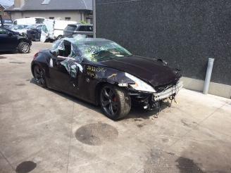 disassembly passenger cars Nissan 370 z  2010/1