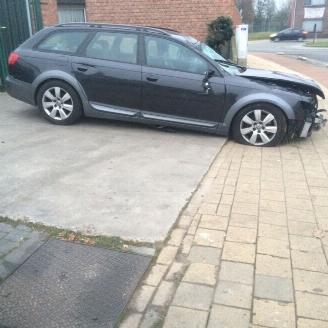 Voiture accidenté Audi A6 allroad  2010/1