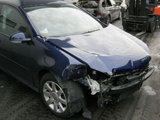 Volkswagen Golf  picture 1