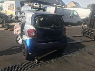 Salvage car Smart   2017/1