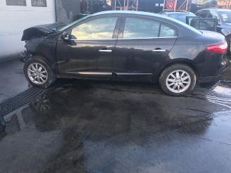 Sloopauto Renault Fluence benzine-1600cc - 81kw 2011/1