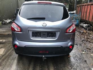 Coche siniestrado Nissan Qashqai+2 2000cc /diesel / 6vit 2010/1