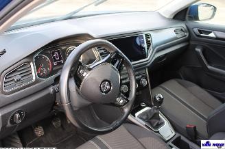 Volkswagen T-Roc STYLE picture 11