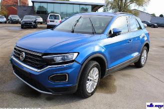 krockskadad bil auto Volkswagen T-Roc STYLE 2018/10