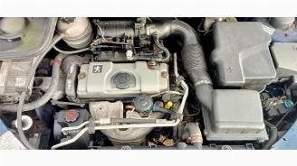 Peugeot 206 206 (2A/C/H/J/S), Hatchback, 1998 / 2012 1.4 XR,XS,XT,Gentry picture 6