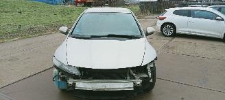damaged passenger cars Honda Civic 5DR 2007/5