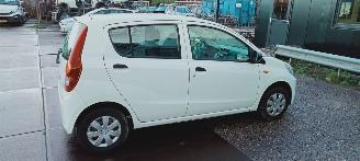 Daihatsu Cuore  picture 4
