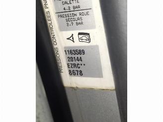 Peugeot 308 308 SW (4E/H), Combi 5-drs, 2007 / 2014 1.6 16V THP 150 picture 10