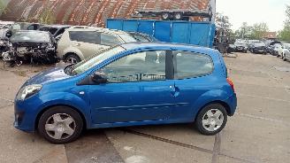 Renault Twingo  picture 2