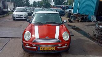 Mini Mini Mini (R50/53), Hatchback, 2001 / 2007 1.6 16V One picture 1