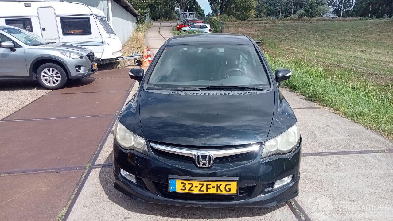 Honda Civic 4DR HYBRID