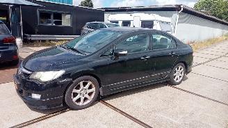 Honda Civic 4DR HYBRID picture 2