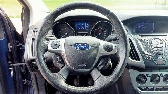 Ford Focus  picture 9