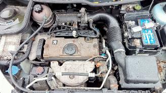 Peugeot 206  picture 7