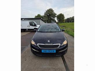 Avarii autoturisme Peugeot 308 308 SW (L4/L9/LC/LJ/LR), Combi 5-drs, 2014 / 2021 1.6 BlueHDi 120 2015/12