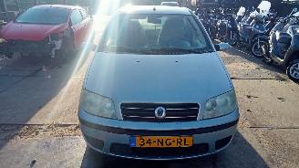 Damaged car Fiat Punto  2003/9