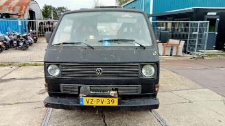 Damaged car Volkswagen Transporter T2 1987/6