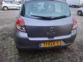 Renault Clio clio 1.2 tce GEEn SCHADE TOP auto  airco navi 112000km 5drs NAP picture 5