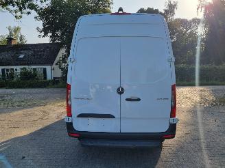 Mercedes Sprinter 317 CDI Navi Mbux Stoelverw picture 5