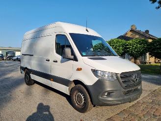 Mercedes Sprinter 317 CDI Navi Mbux Stoelverw picture 8