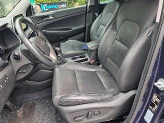 Hyundai Tucson 1.6 CRDI Navi Stoelver. Camera picture 17
