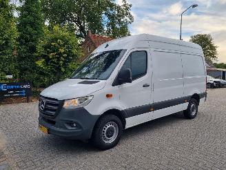 Mercedes Sprinter 317 CDI Navi Mbux Stoelverw picture 1