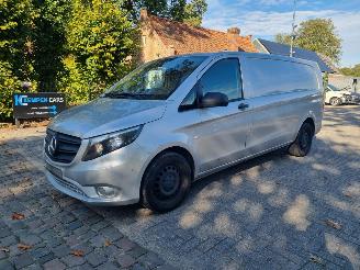 krockskadad bil bedrijf Mercedes Vito 116 CDI Aut Extra lang 2023/4
