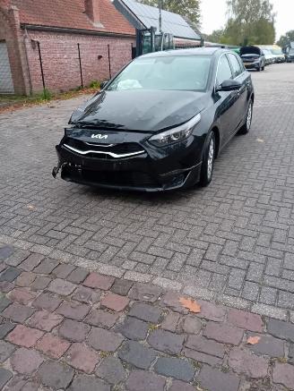 Avarii autoturisme Kia Ceed 1.0 TGDI Aut. Navi Camera 2024/10