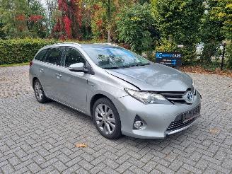 Avarii autoturisme Toyota Auris Touring Sports Hybrid Navi Stoelverw. 2015/10