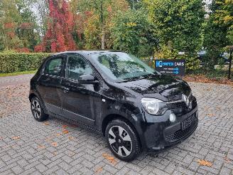 uszkodzony samochody osobowe Renault Twingo 1.0 SCE Airco 2015/5