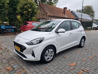 Vaurioauto  passenger cars Hyundai I-10 1.0 Airco 5drs 2024/8