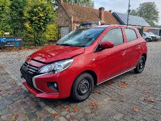 škoda osobní automobily Mitsubishi Space-star 1.2 Connect+ Airco 2025/2
