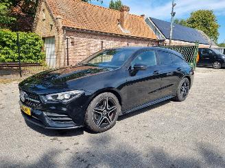 Voiture accidenté Mercedes Cla-klasse CLA 200 DCT AMG Line Led Stoelver Navi 2021/5