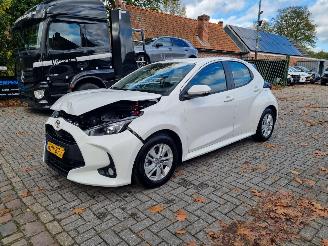 Coche accidentado Toyota Yaris Hybrid 115 First Edition 2025/3