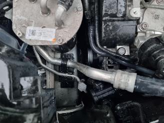 Volkswagen Caddy 2.0 TDI 75KW Airco picture 10