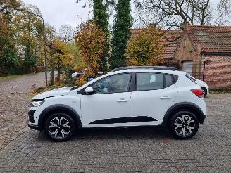 Dacia Sandero Stepway 1.0 TCE 90 Navi Airco Camera picture 2