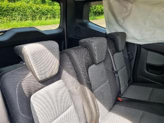 Renault Kangoo BlueDCI 95 5 Stoelen picture 13