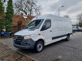 Schadeauto Mercedes Sprinter 315 CDI MAXI Airco 2023/6