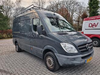 krockskadad bil bedrijf Mercedes Sprinter 310 CDI L2 H2 Airco 2011/4