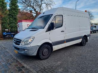 Schadeauto Mercedes Sprinter 313 CDI L2 H2 Airco 2011/10