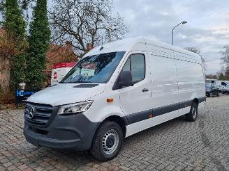 skadebil bedrijf Mercedes Sprinter Pro 317 CDI Aut Maxi Led Mbux Navi Stoelverw 2024/7