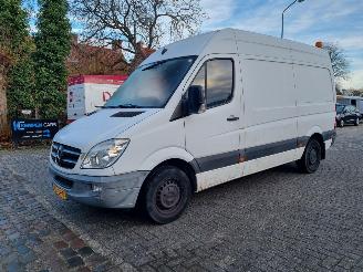 krockskadad bil bedrijf Mercedes Sprinter 313 CDI L2 H2 Airco 2011/10