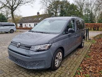uszkodzony samochody osobowe Volkswagen Caddy maxi 1.5 E-Hybrid Aut Plugin 2025/3