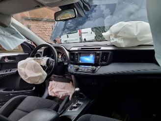 Toyota Rav-4 2.5 Hybrid 2WD Dynamic picture 16