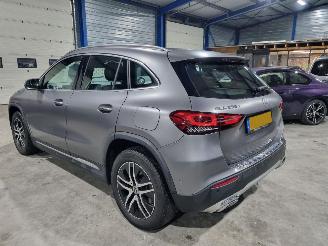 Mercedes GLA 250e Business Line Leder Navi Led picture 3