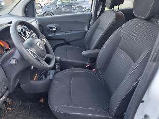 Dacia Lodgy TCe 130 7 Stoelen Airco Navi picture 19