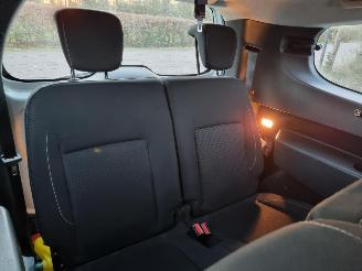 Dacia Lodgy TCe 130 7 Stoelen Airco Navi picture 15