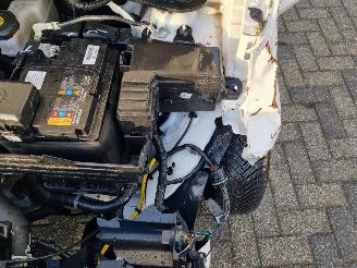 Hyundai I-10 1.0 Comfort Airco Navi picture 11