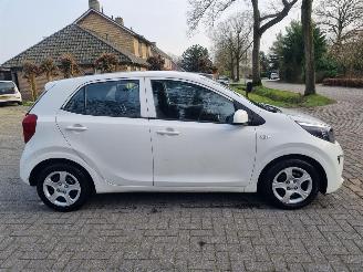 Kia Picanto 1.0 DPi ComfortL Airco picture 6