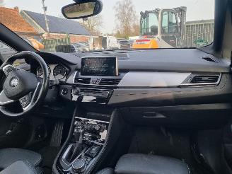 BMW 2-serie 225xe Active Tourer Pano Navi Led picture 17